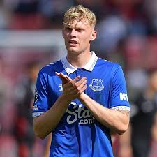 Everton might find it difficult to reject a £60 million offer for the 21-year-old.